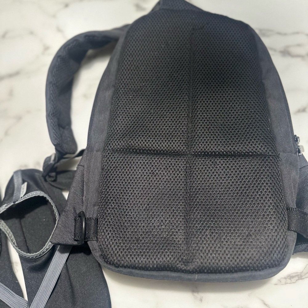 FitKicks Black and Gray Shoes with Sling Bag women’s Large - Picture 3 of 6